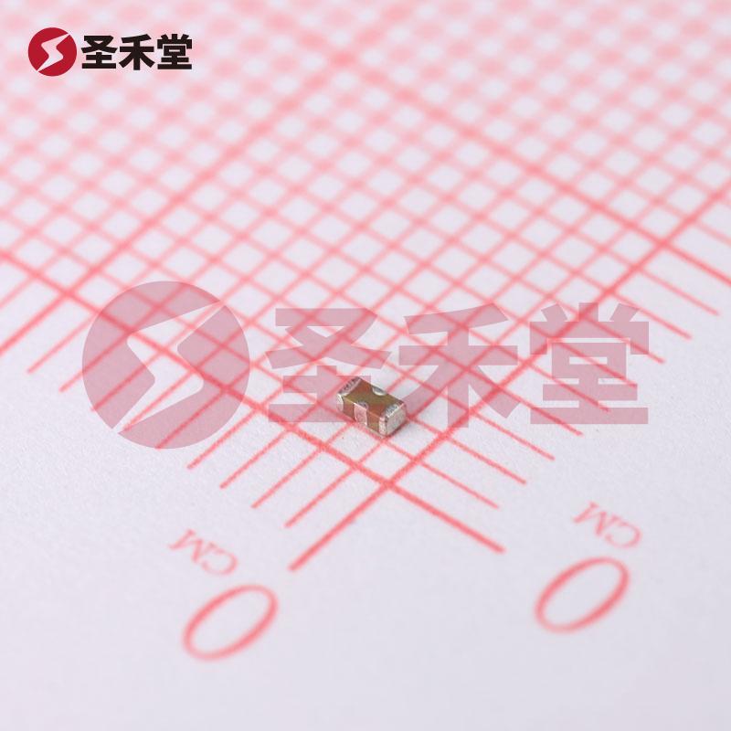 NFM18CC223R1C3D 产品实物图片