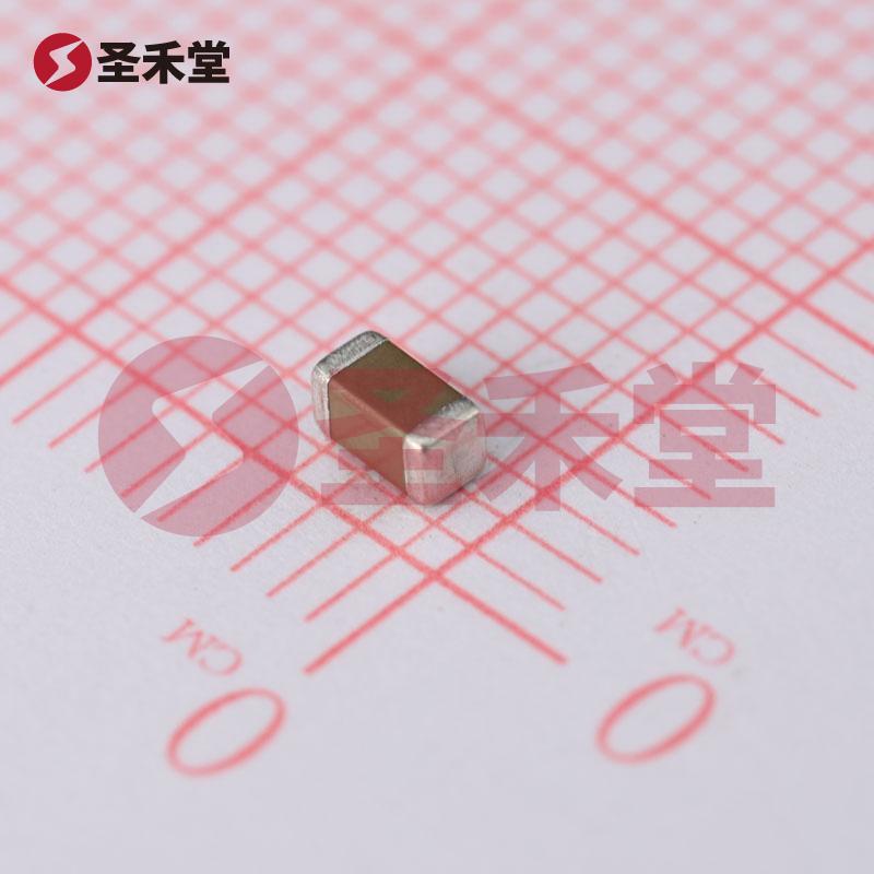 LMK316AB7226KL-TR 产品实物图片