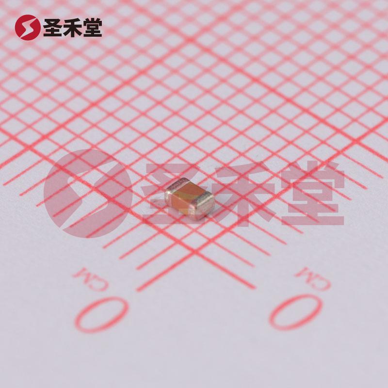 CC0805KRX7R9BB104 产品实物图片