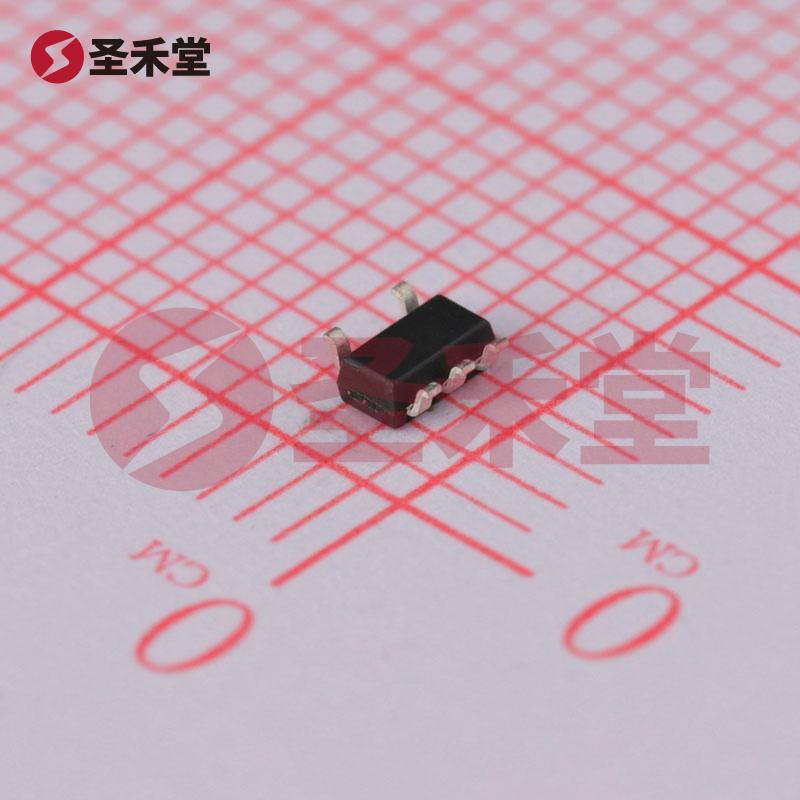 AP2210K-ADJTRG1 产品实物图片
