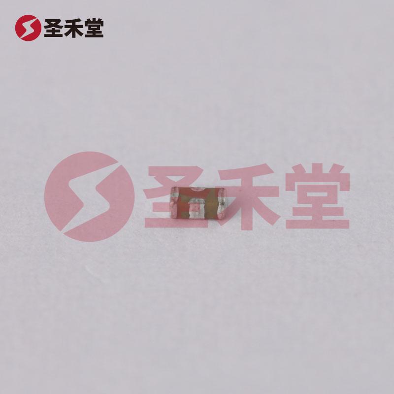 NFM18CC222R1C3D 产品实物图片