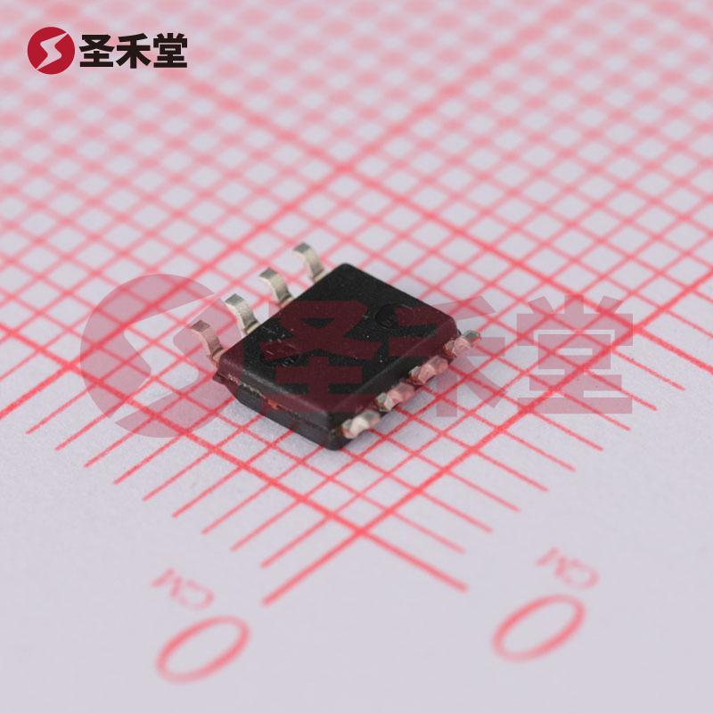AT24C512C-SSHM-T 产品实物图片