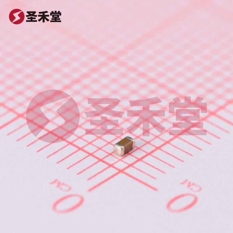 GCM188R71H104KA57D 产品实物图片