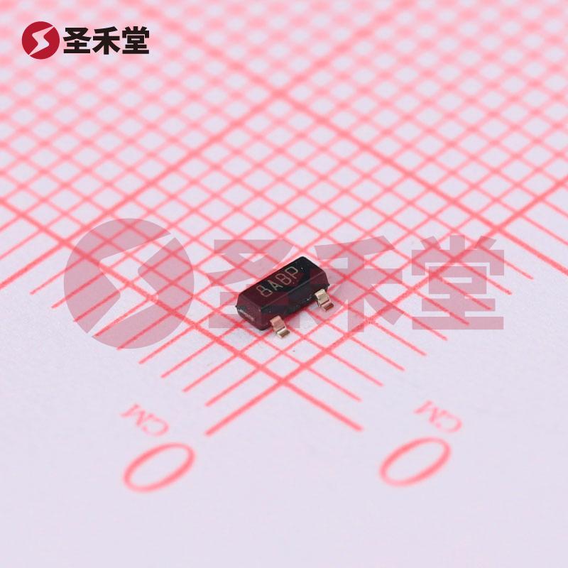 STM809MWX6F 产品实物图片