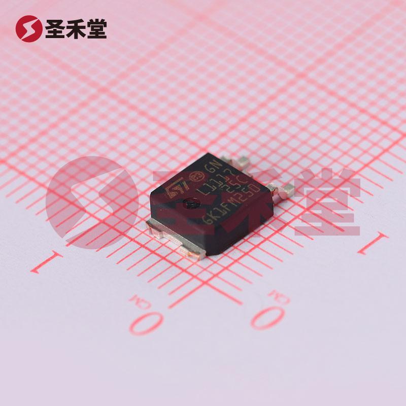 LD1117DT25CTR 产品实物图片