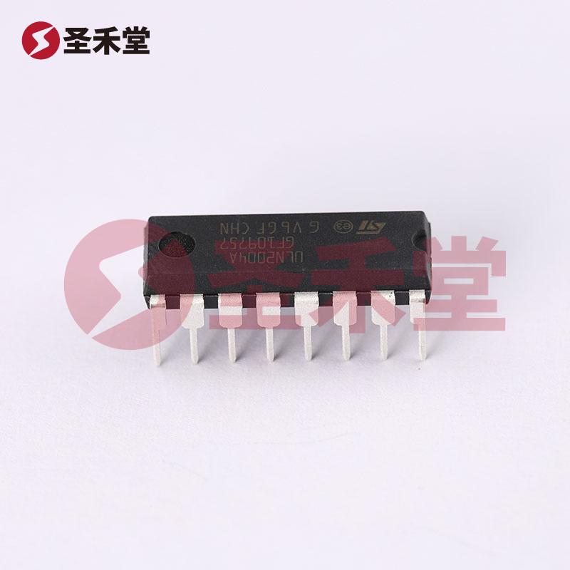 ULN2004A 产品实物图片