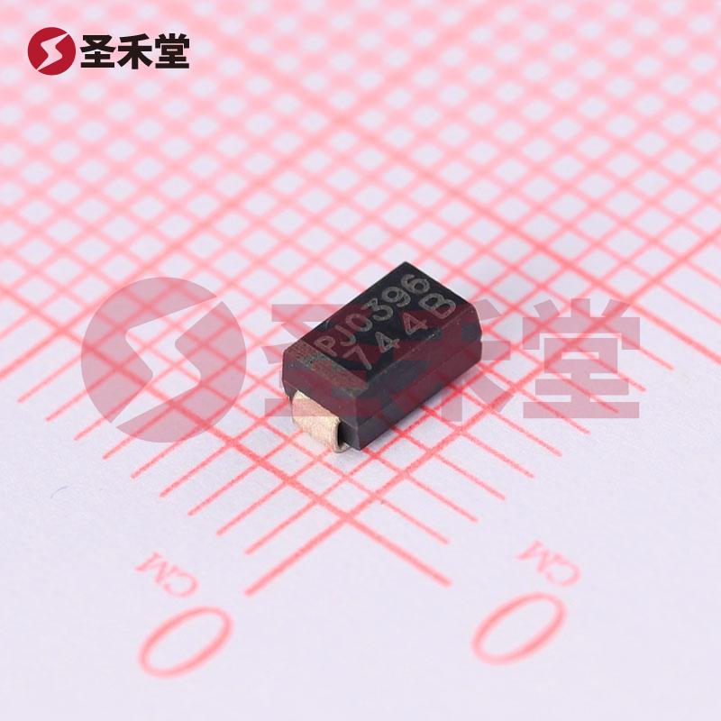 1SMA4744_R1_00001 产品实物图片