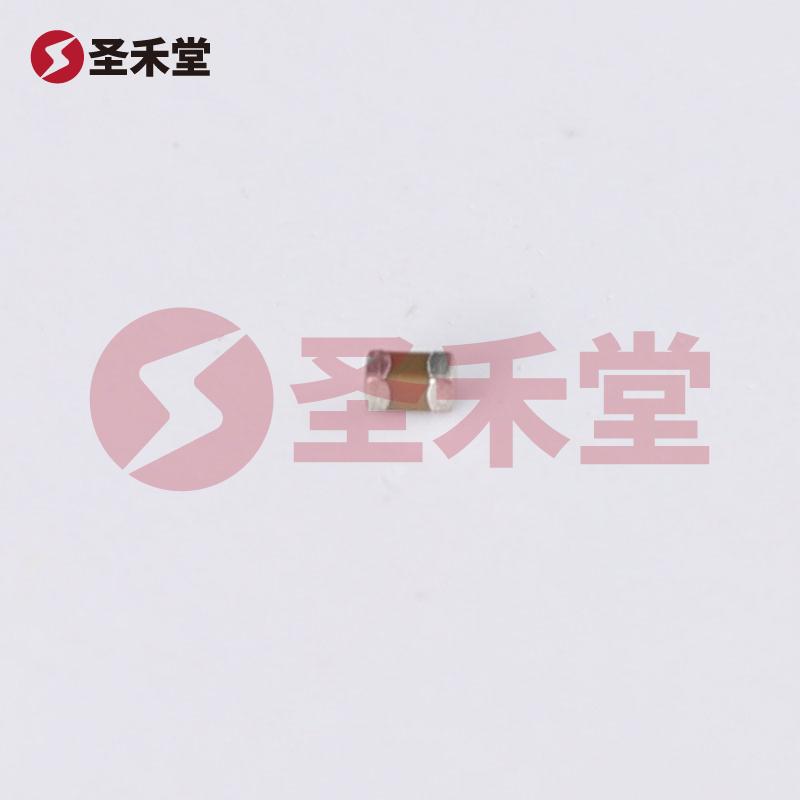 0402B104K250NT 产品实物图片