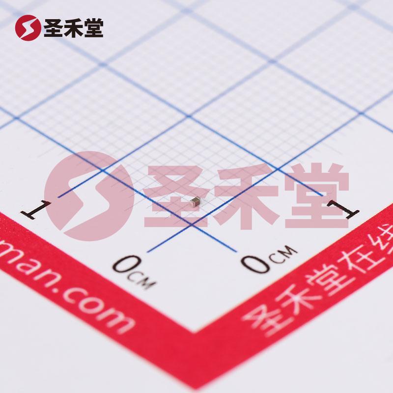 CL05A105KQ5NNNC 产品实物图片