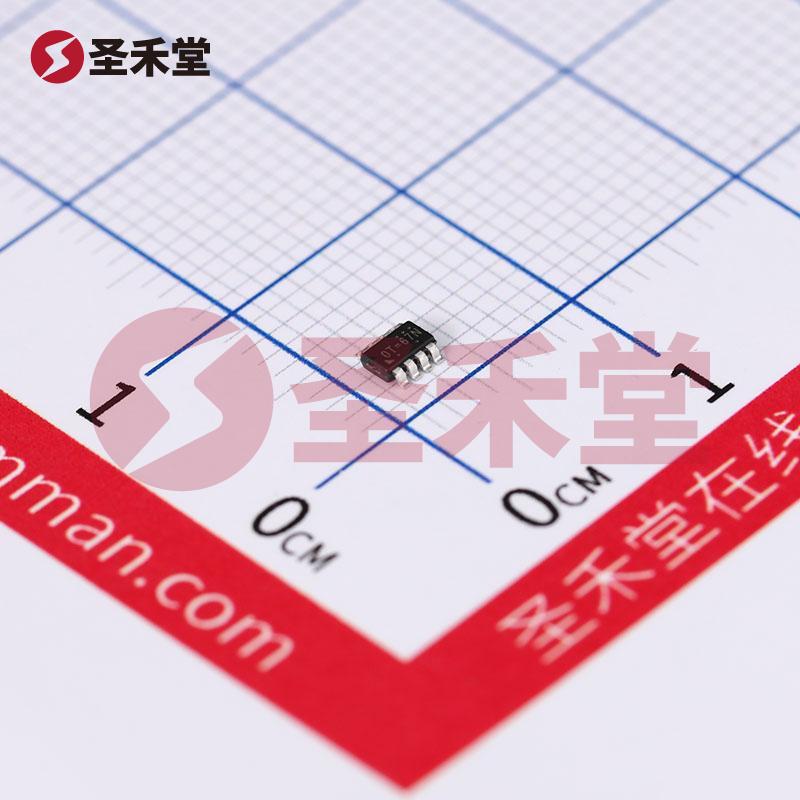 RT6217BHGJ8F 产品实物图片