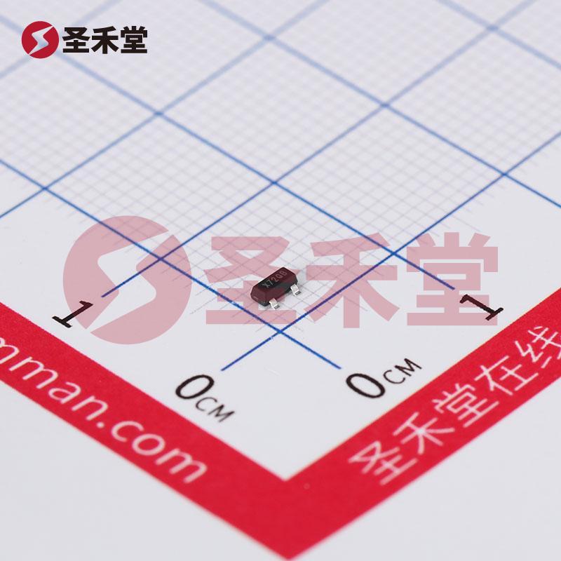 APX809S-26SA-7 产品实物图片