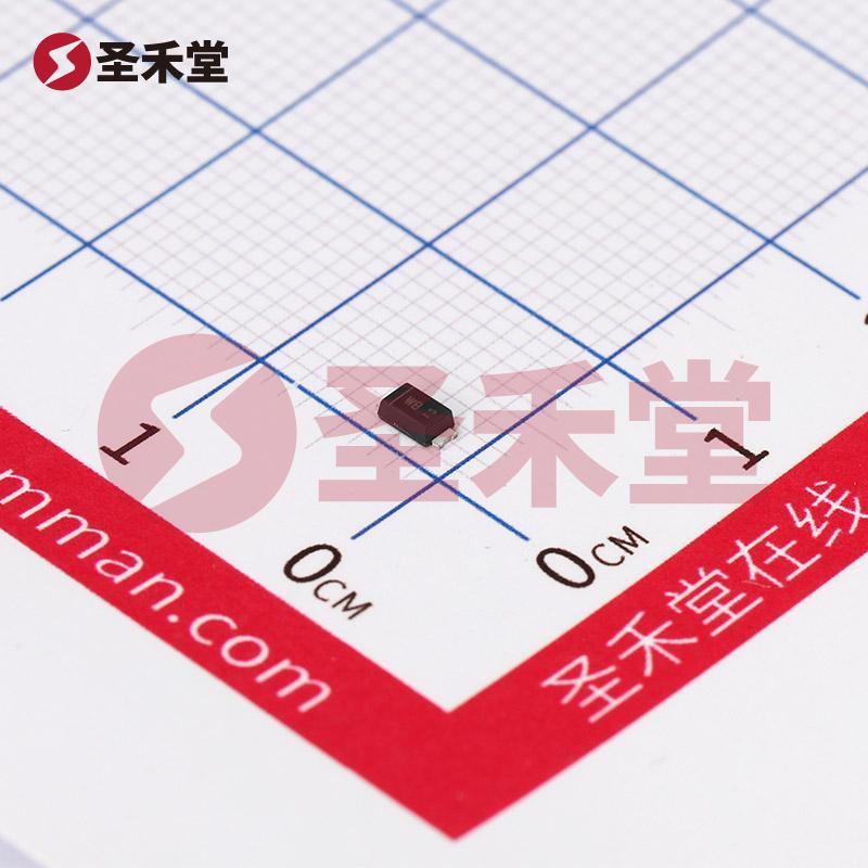 BZT52HC6V8WF-7 产品实物图片