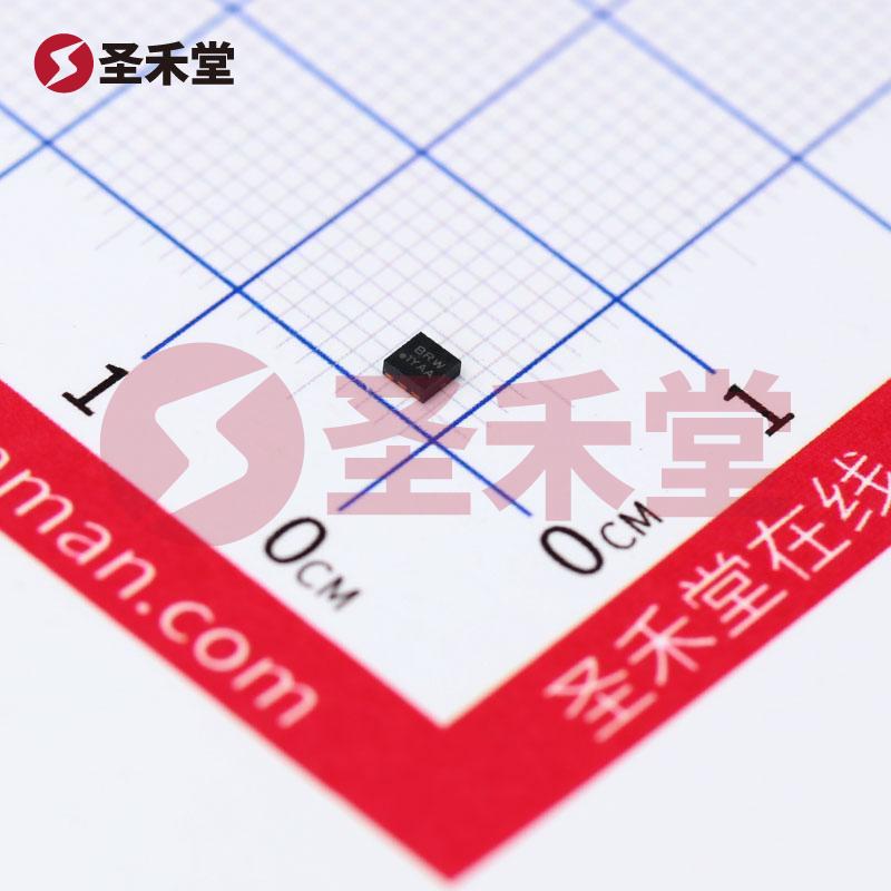 SIA447DJ-T4-GE3 产品实物图片