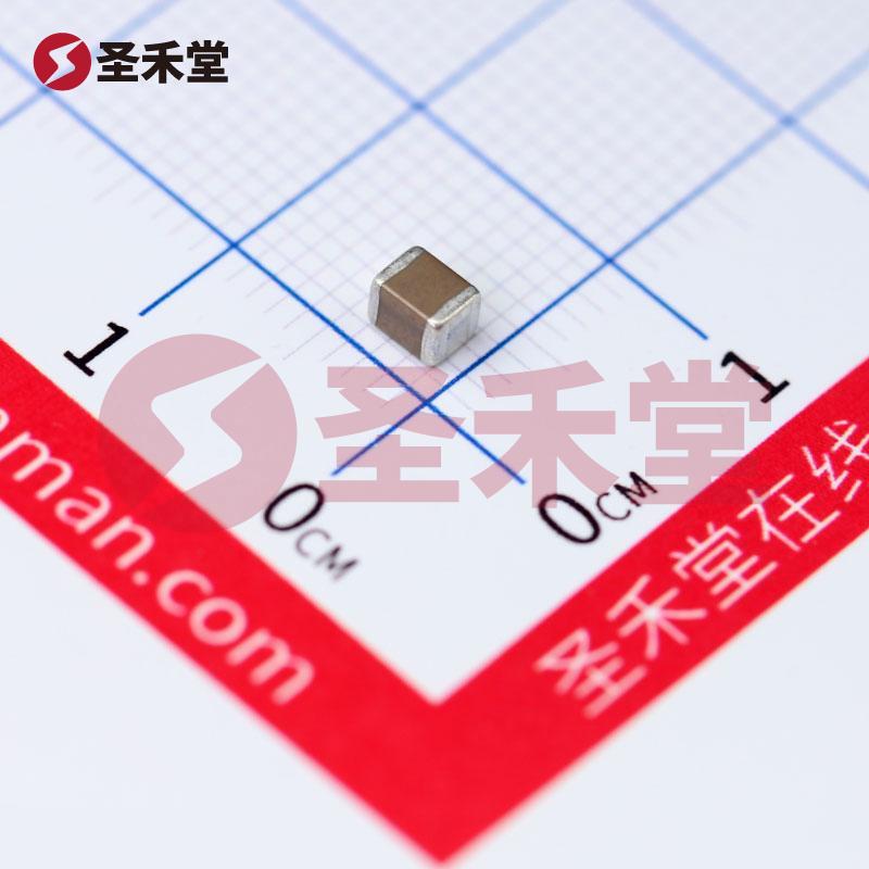 TMK325B7226KMHP 产品实物图片