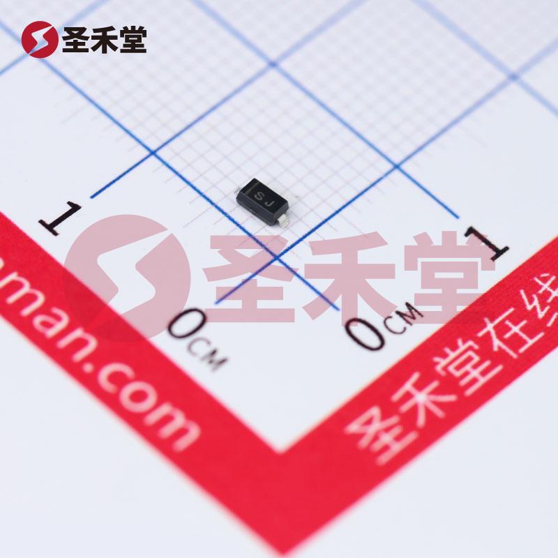 B5817W 产品实物图片