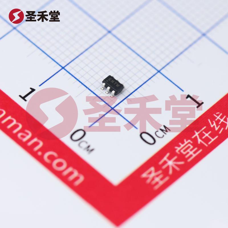 TC1240AECHTR 产品实物图片