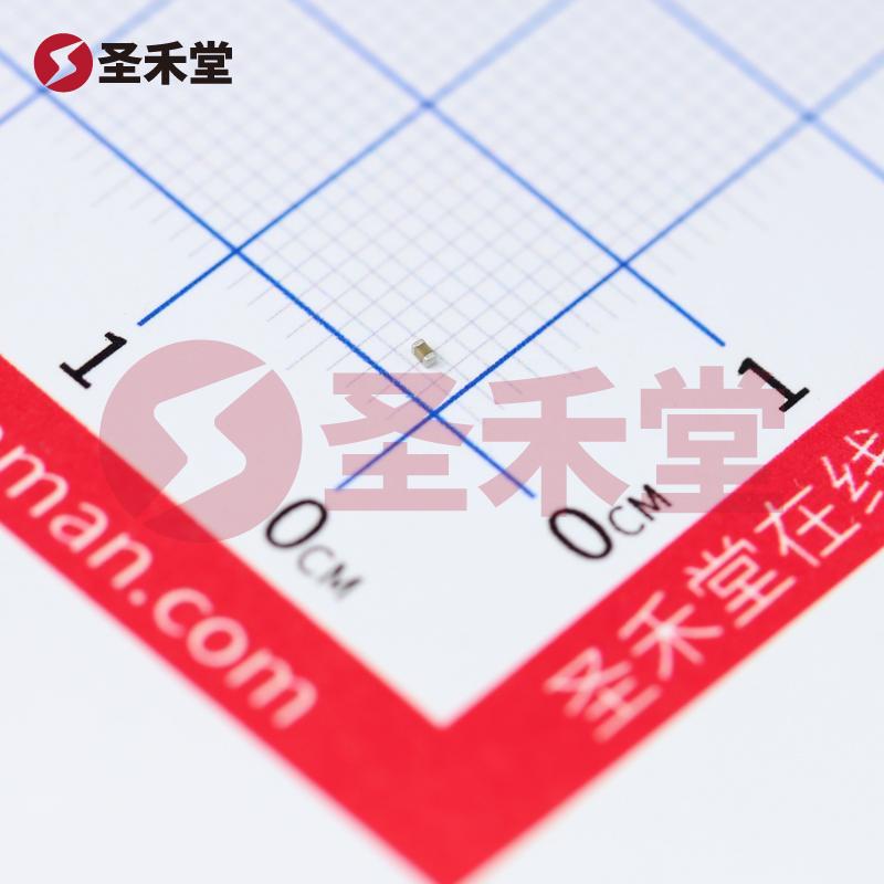 CC0402KRX7R9BB153 产品实物图片