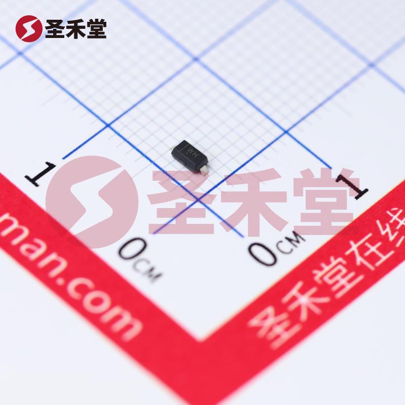 BZT52C12 产品实物图片