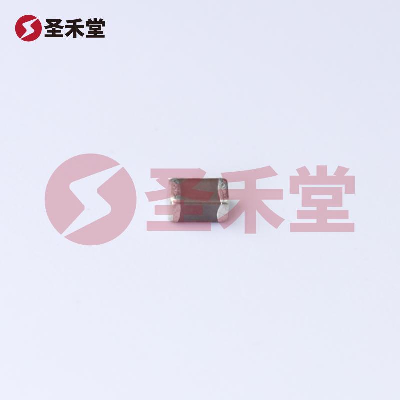 GRM31CC81E226ME11L 产品实物图片
