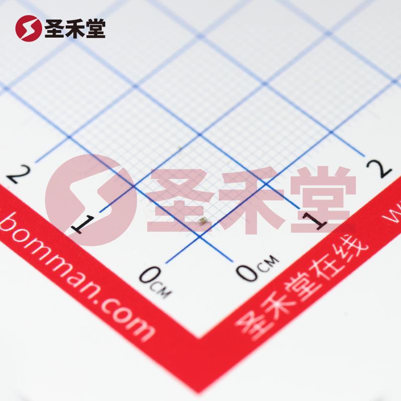 CC0402KRX7R9BB152 产品实物图片