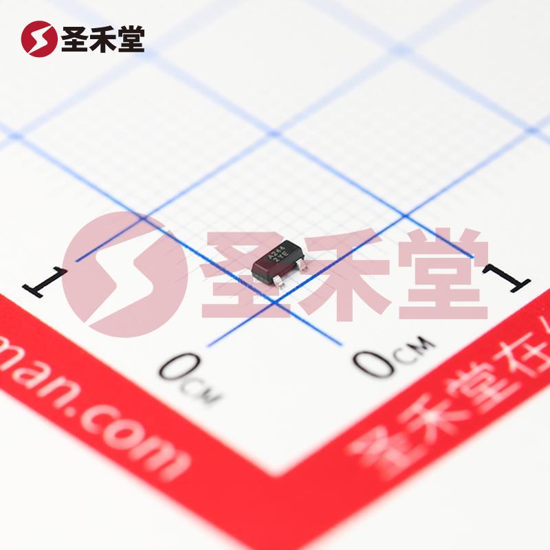 APX803L-44SA-7 产品实物图片