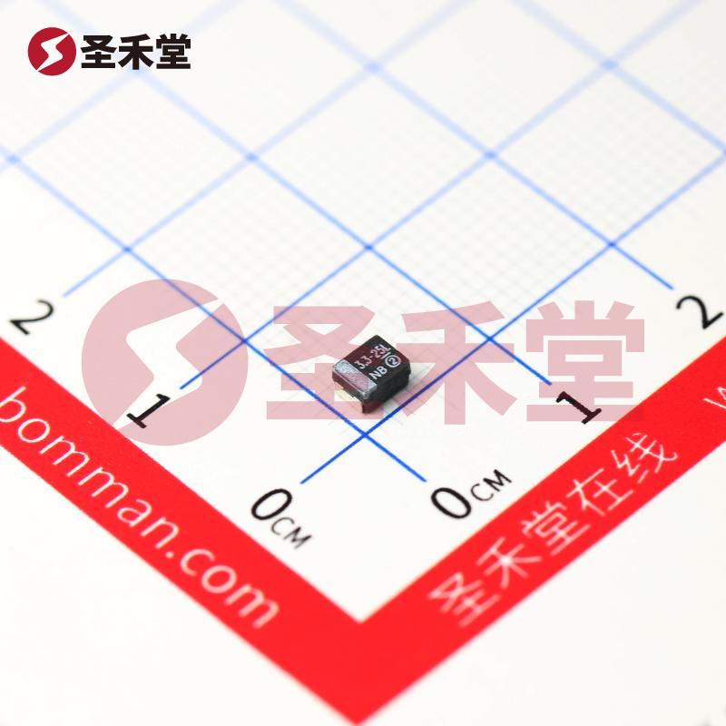 293D335X9025B2TE3 产品实物图片