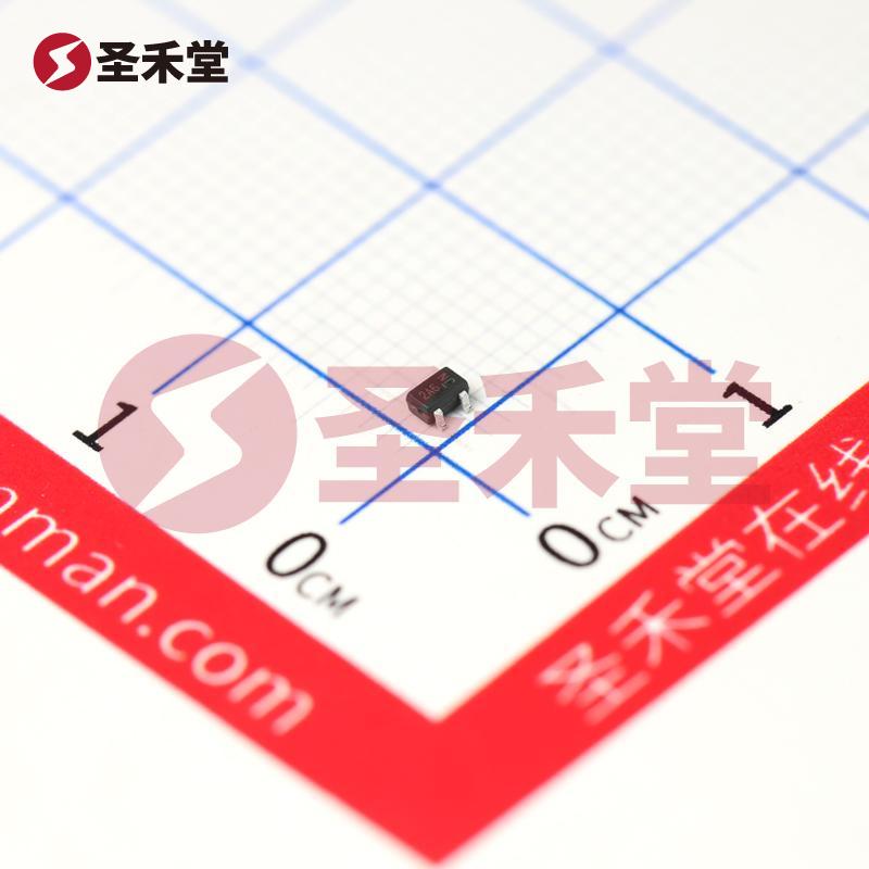 ADTC143XUAQ-7 产品实物图片