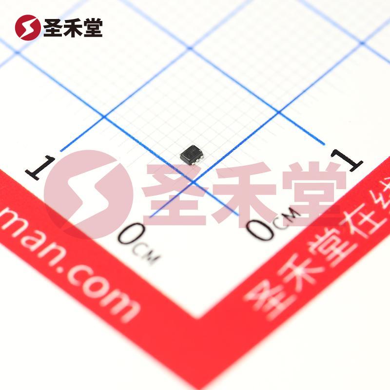 ESDA6V1P6 产品实物图片