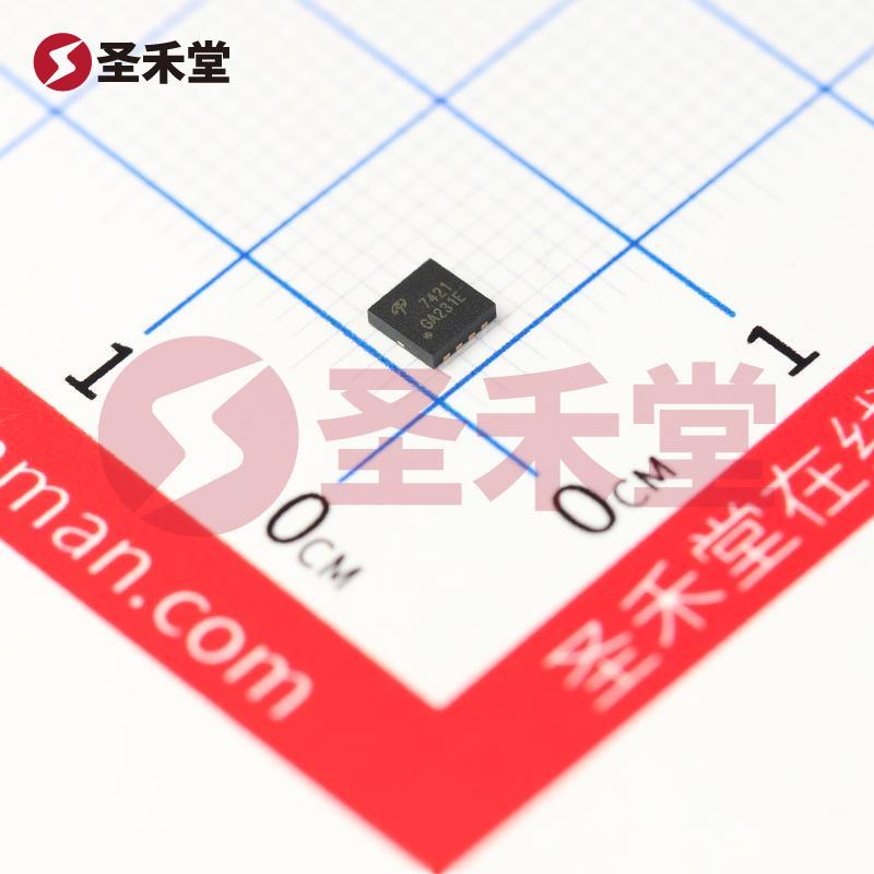 AON7421 产品实物图片