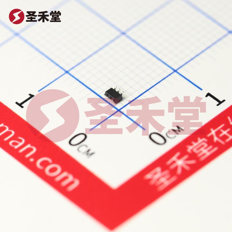NC7WP14P6X 产品实物图片