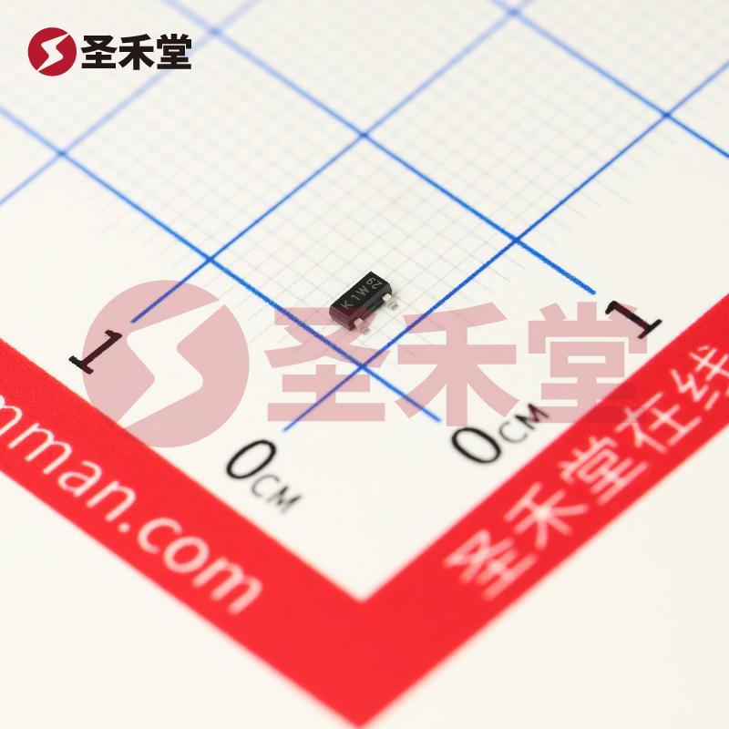 BCW71,215 产品实物图片