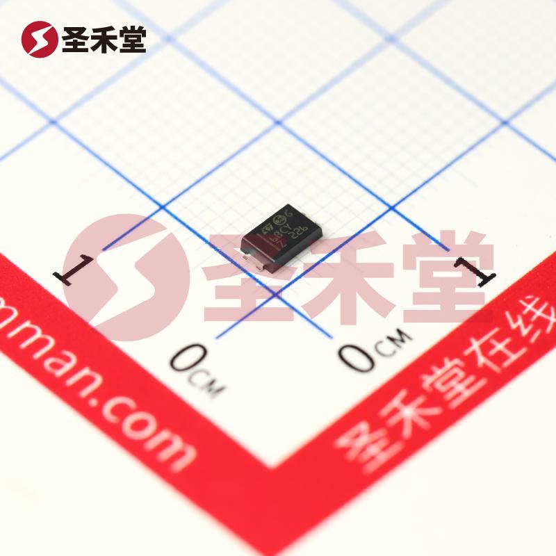 SMA6F15AY 产品实物图片