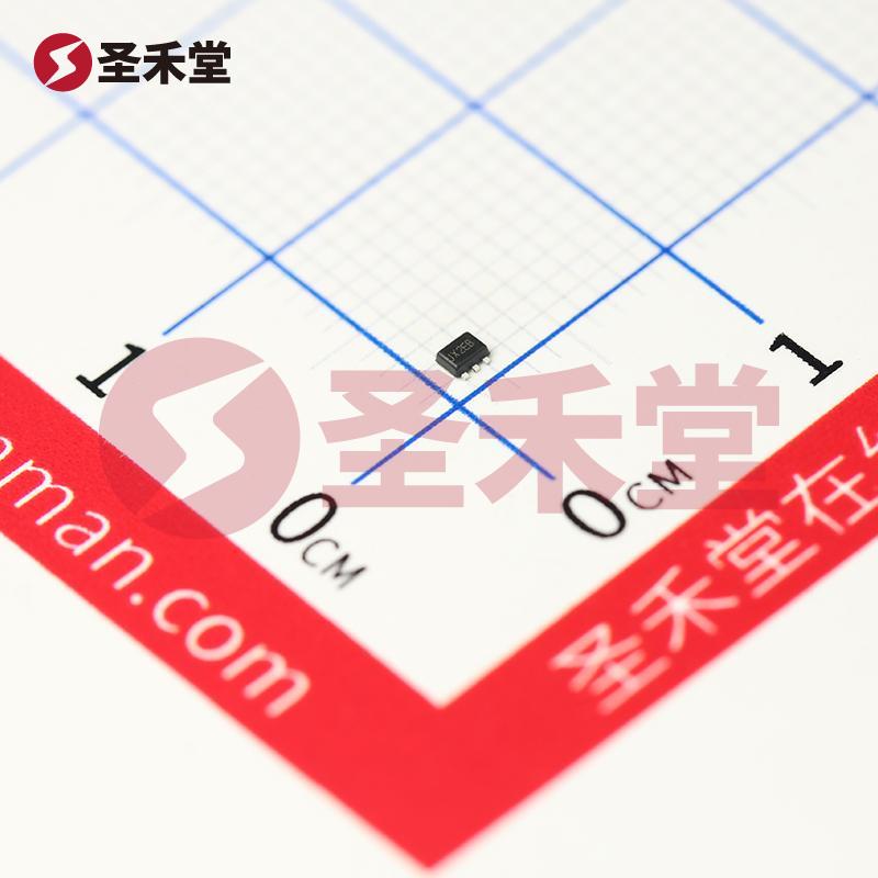 74LVC1G86Z-7 产品实物图片