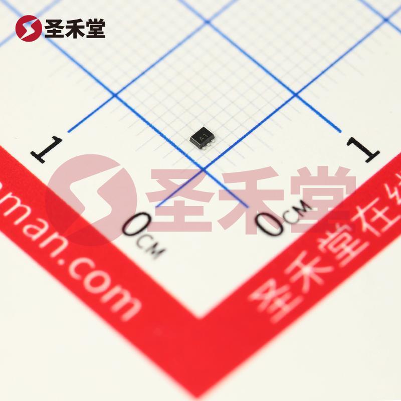 PESD5V0L4UW,115 产品实物图片