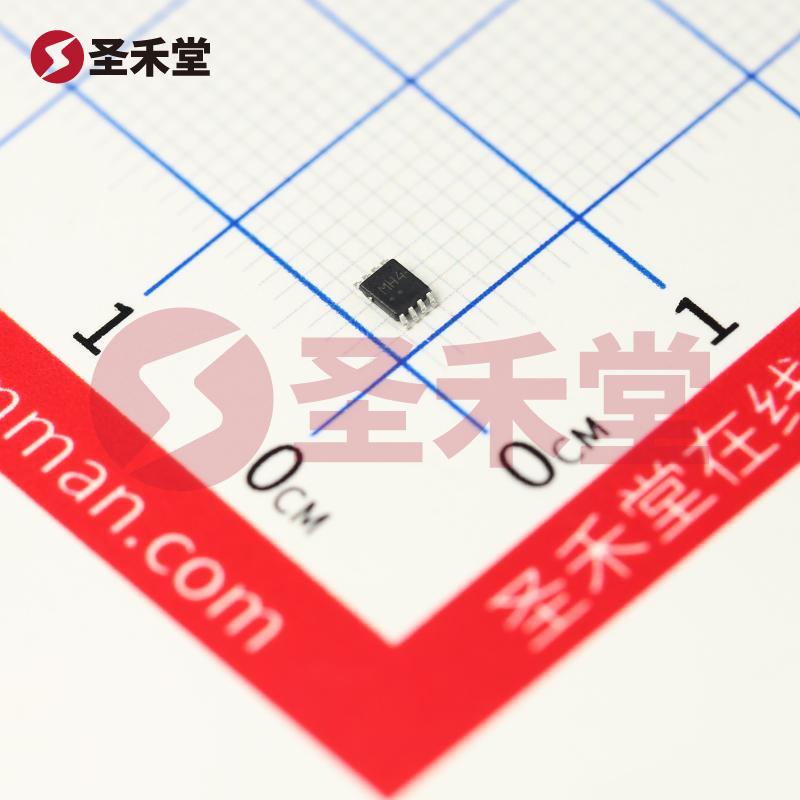 NLV17SZ74USG 产品实物图片